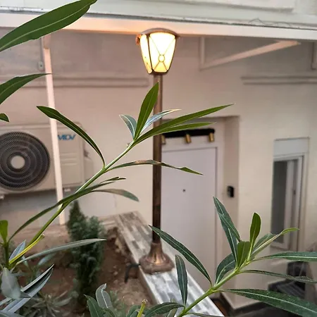Garden In Apartment *